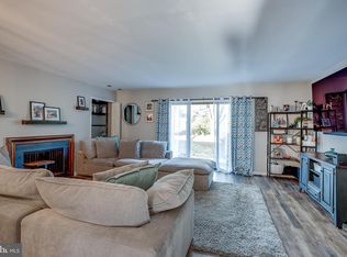 3 Crofton Cmns, Cherry Hill, NJ 08034