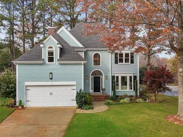 100 Cutty Ct, Cary, NC 27518