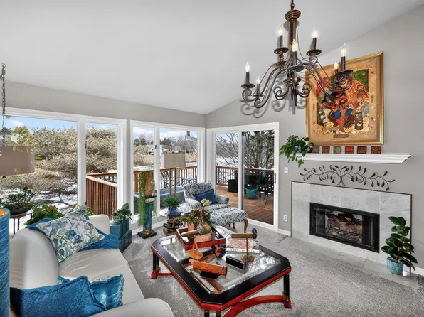 104 East Sutton PLACE #D, Waukesha, WI 53188