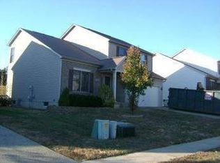 9904 Indian Falls Dr #D, Louisville, KY