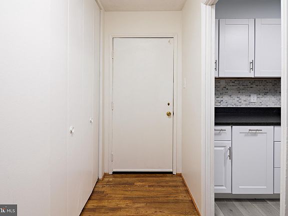 3rd image of 1101 Saint Paul St Unit 1503