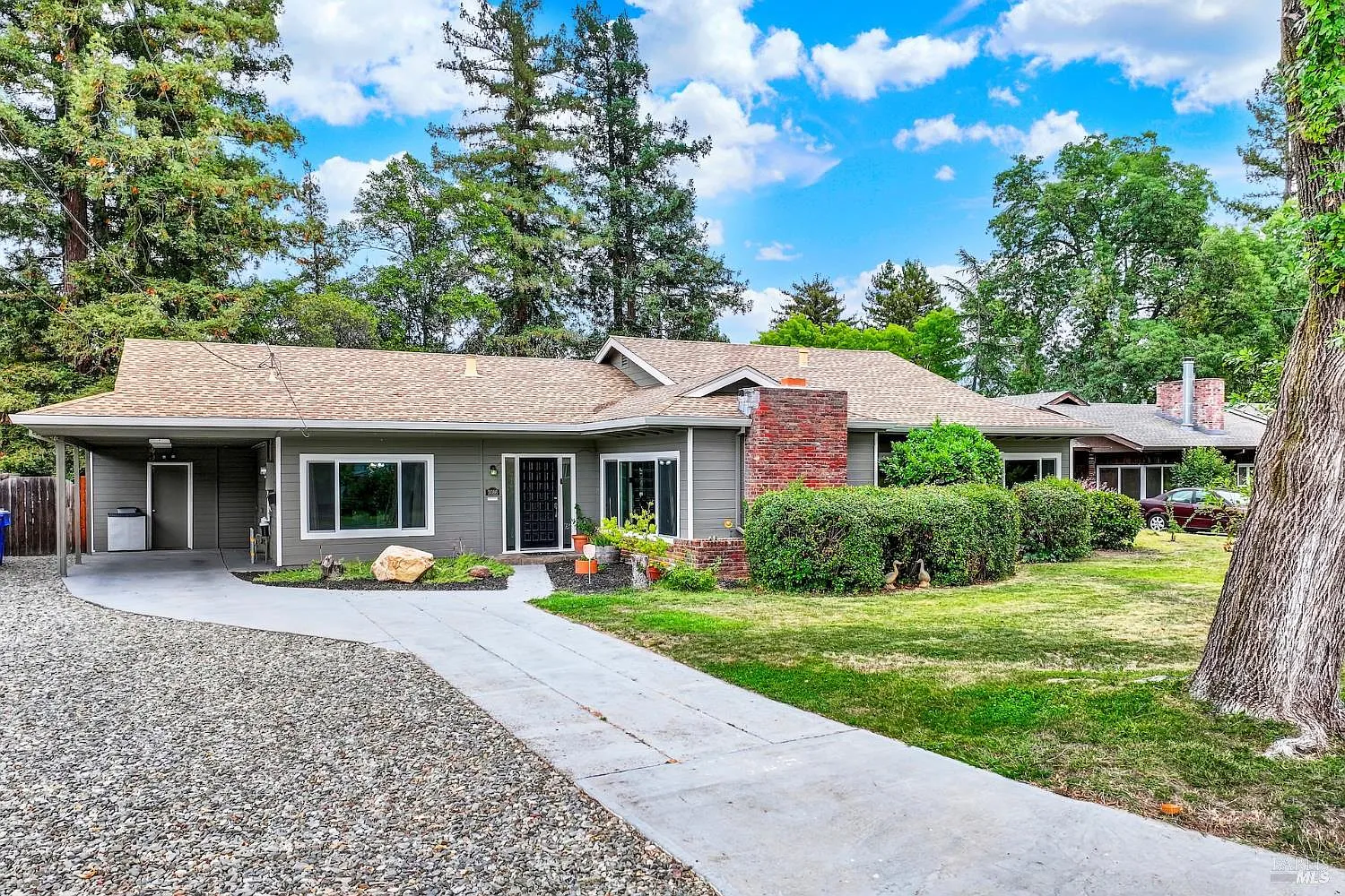 3086 Hermosa Drive - Photo 11