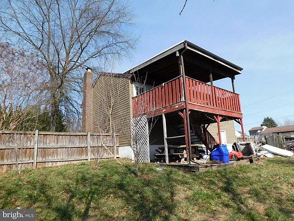 3rd image of 754 Dogwood Ct