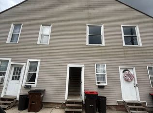 18 3rd St #2, Roseville, OH 43777
