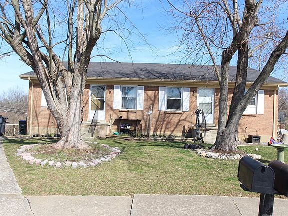 2nd image of 1301 River Park Cir #A