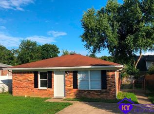 2616 Vonoa Dr, Radcliff, KY 40160