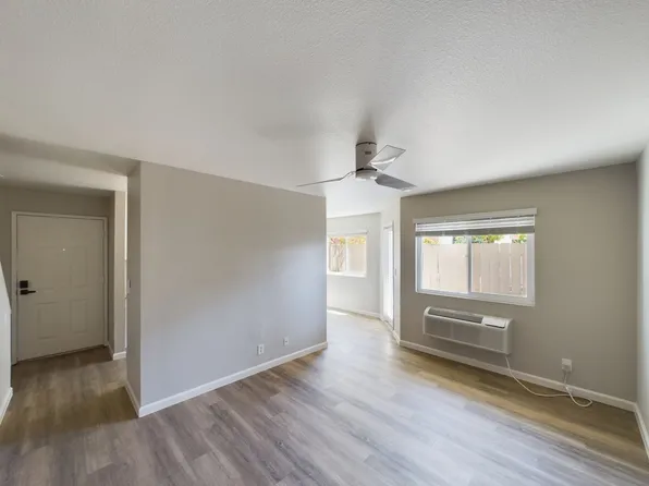 The Gemma Apartments, 185 Saxony Rd #703, Encinitas, CA 92024