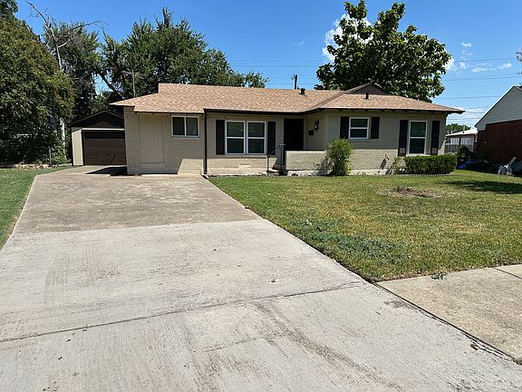 5th image of 2504 Avon Dr
