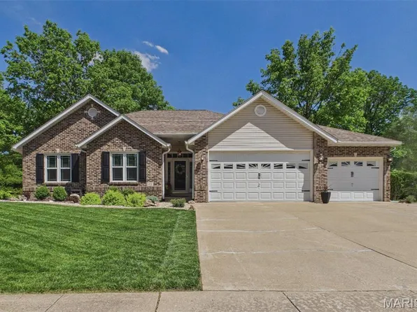 1810 Butler Blvd, Edwardsville, IL 62025