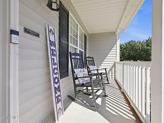4th image of 1204 Quarterpath Drive