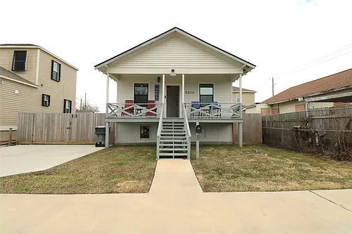 5506 Avenue Q 1/2 Photo 1