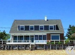 627 Commercial St, Provincetown, MA 02657