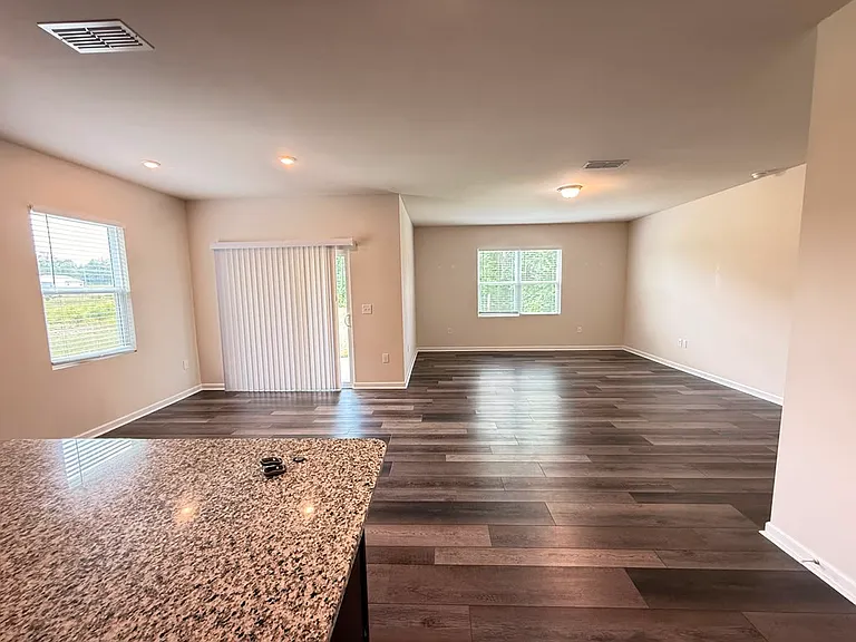 1625 Heron Pond St — Photo 7