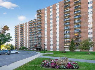 1505 Baseline Rd #915, Ottawa, ON K2C3L4