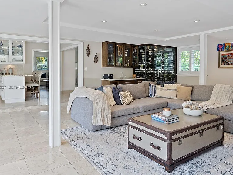 4750 Alhambra Cir — Photo 21