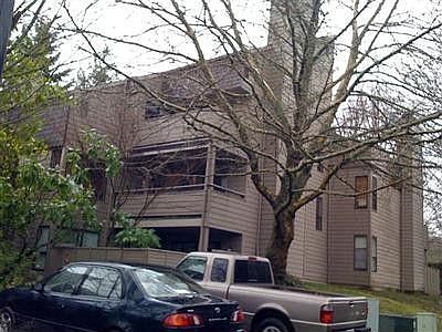 3rd image of 11811 93 Ln Ne 202 #202