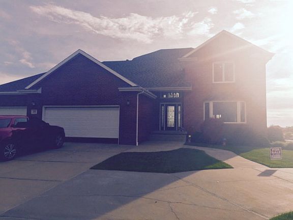 3rd image of 208 Ponderosa Dr