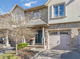 12 Brantwood Park Rd #D2, Brantford, ON N3P1G2