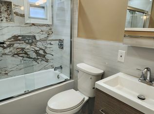 253 Fredrick Ave S #1, Floral Park, NY 11001
