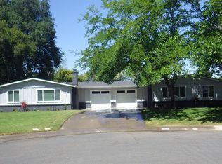 1233 Hooton Ct, Carmichael, CA 95608