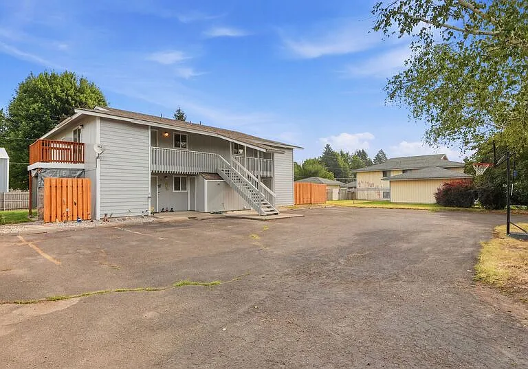 13121 E Skyview Ave #3 — Photo 2