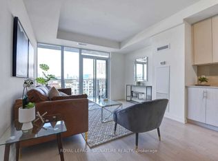 330 Richmond St W #907, Toronto, ON M5V 0M4