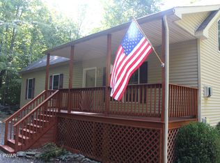 133 Ridgeview Dr, Lake Ariel, PA 18436