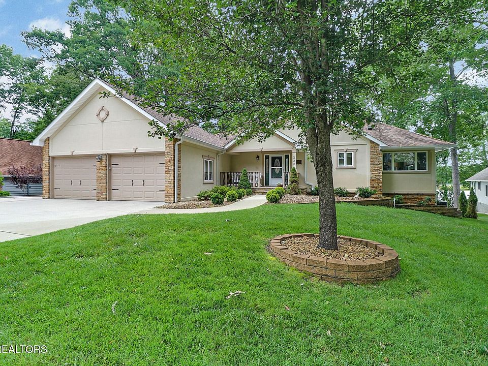1st image of 238 Lakewood Dr