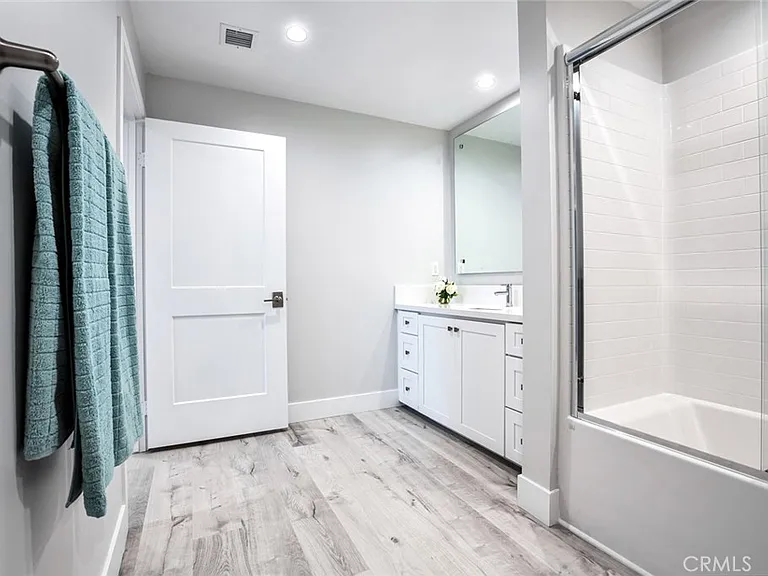 10718 Acama St #401 — Photo 26