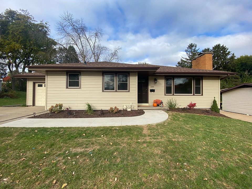 1st image of 2265 Evergreen Dr