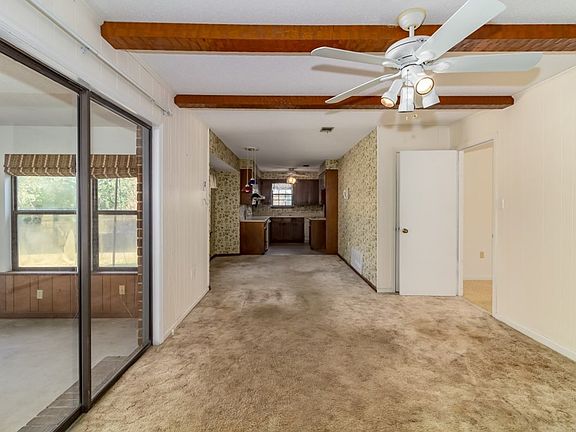 3rd image of 4419 Branchwood Dr