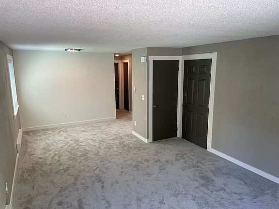 5th image of 517 Burnett Ave S #3-517-3