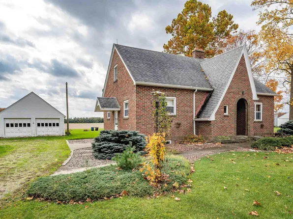 2141 W Wolf Rd, Columbia City, IN 46725