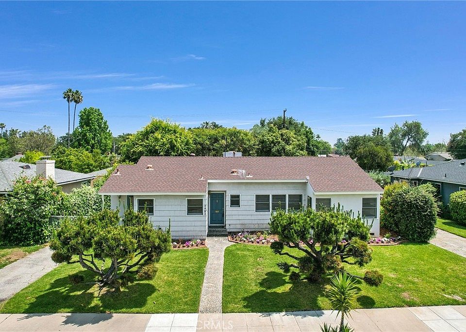1st image of 2882 E Sierra Madre Blvd