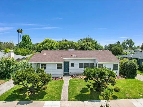 2882 E Sierra Madre Blvd, Pasadena, CA 91107