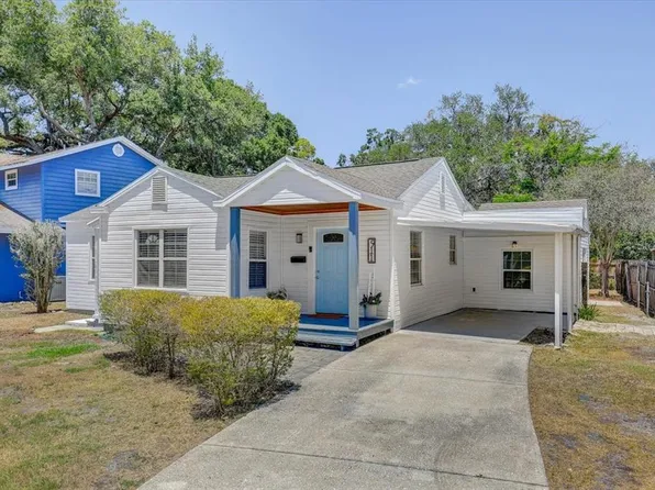 911 W Candlewood Ave, Tampa, FL 33603
