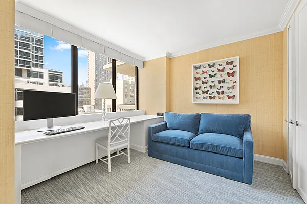 Rented by Compass | media 22