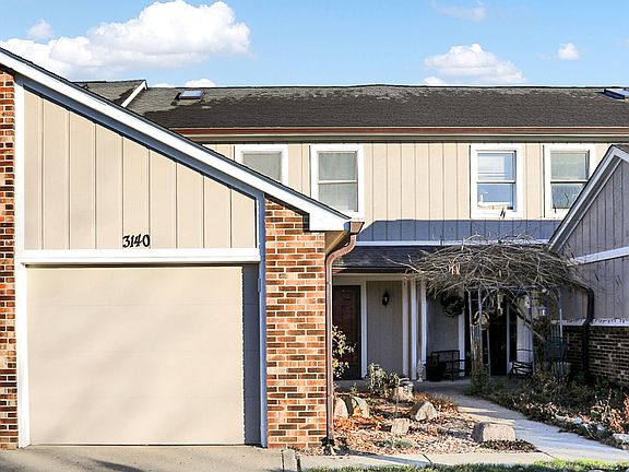 2nd image of 3140 Sandpiper South Dr