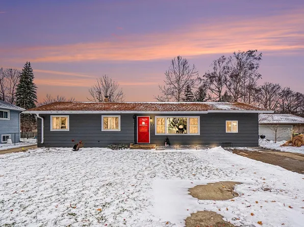 2403 Alta Ct, Midland, MI 48642