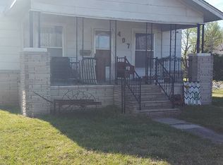 407 Military Ave, Baxter Springs, KS 66713