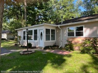 12 Connie Ln #C, Jackson, NJ 08527