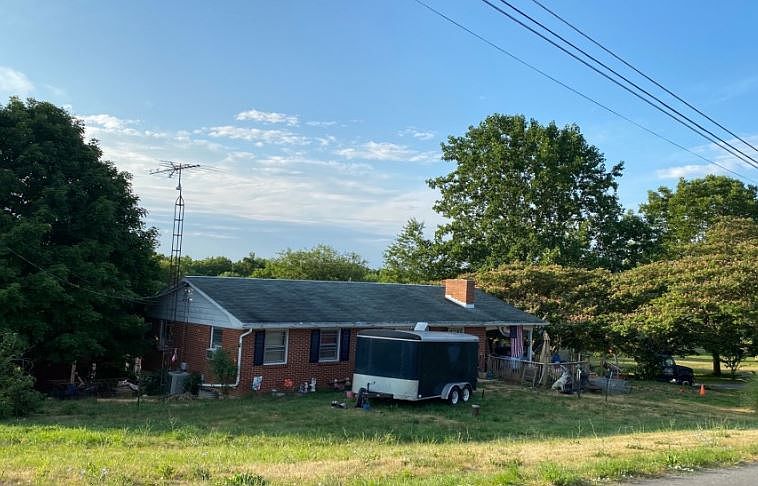 1st image of 12777 Gearhart Rd