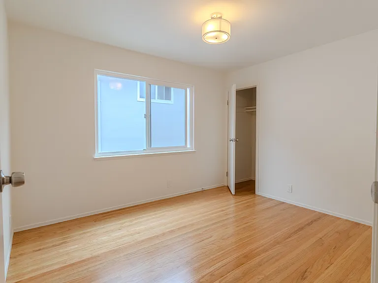 1322 Southgate Ave #2.2 — Photo 9