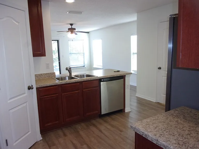 274 Syrah Way — Photo 7