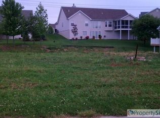 240 Jacobs Way Dr, Saint Peters, MO 63376