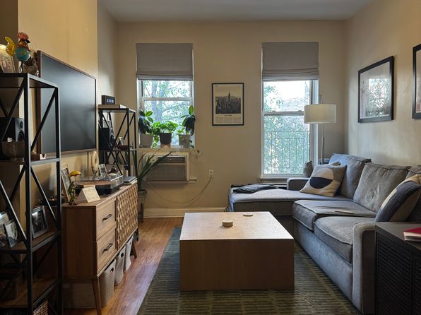 332 E 74th St APT 2A