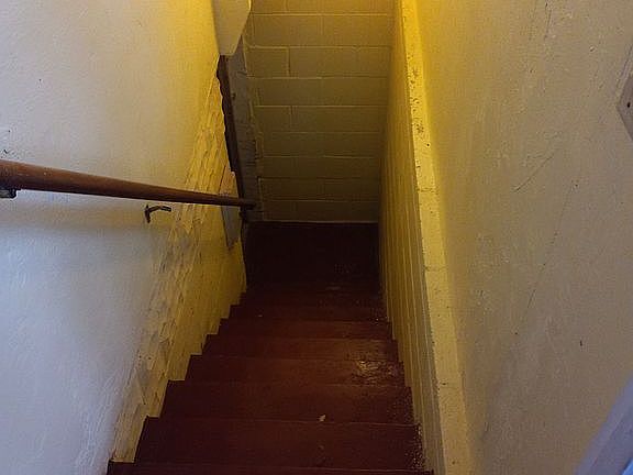 4th image of 119 Juniper St