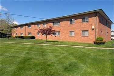 2nd image of 1742 Wagar Rd APT 101