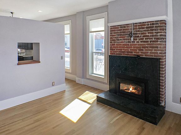 3rd image of 2502 N Clarkson St