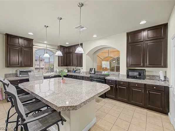 5448 Tulip Hill Ave, Las Vegas, NV 89141